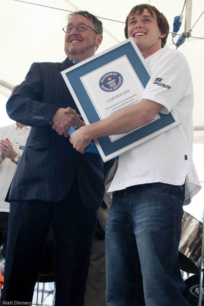 File:mike Perham With The Guinness World Records Certificate Throughout Guinness World Record Certificate Template